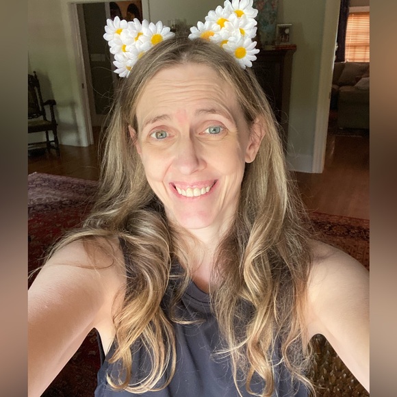 I would love to get to know you and say hi!🌻 - Picture 13 of 16